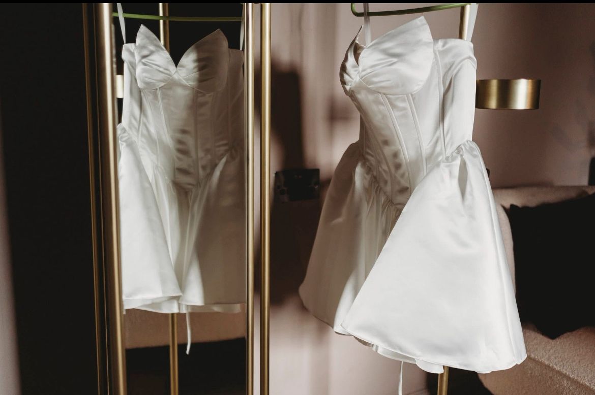 Custom made bridal second evening wedding dress with corset.  — photo 1 of 3