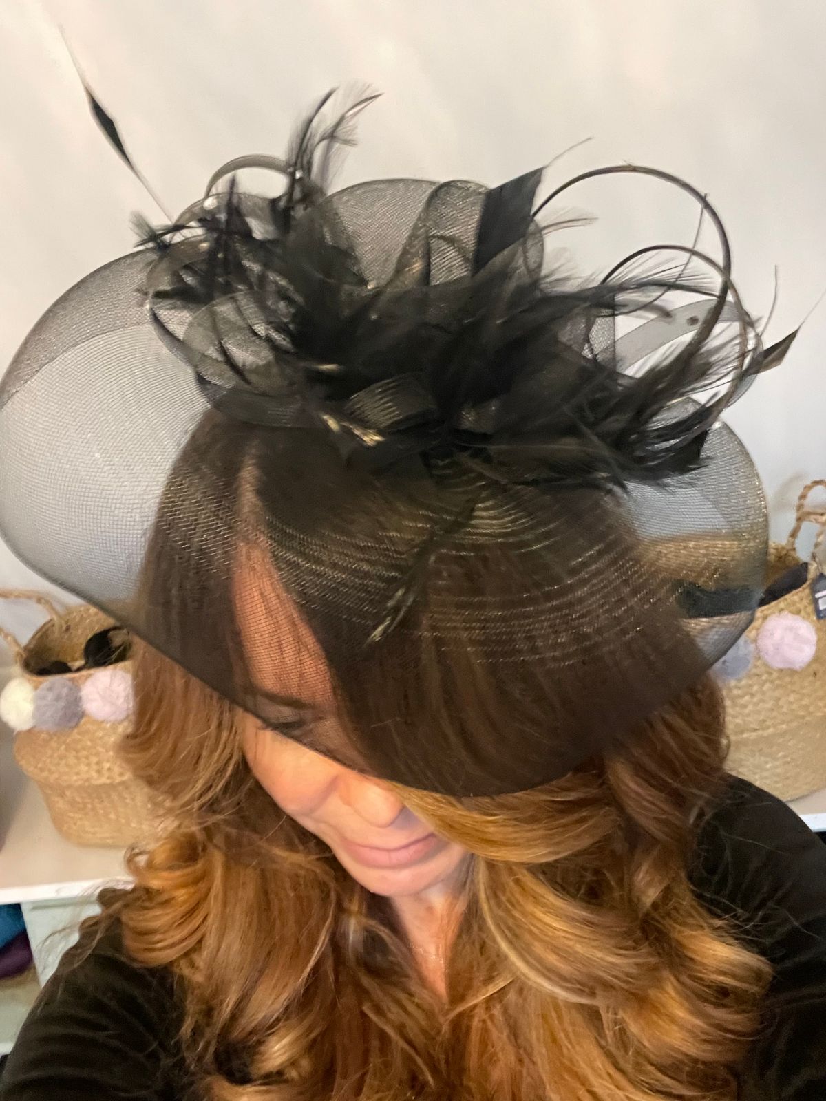 Fascinators, hats and head pieces — photo 10 of 19